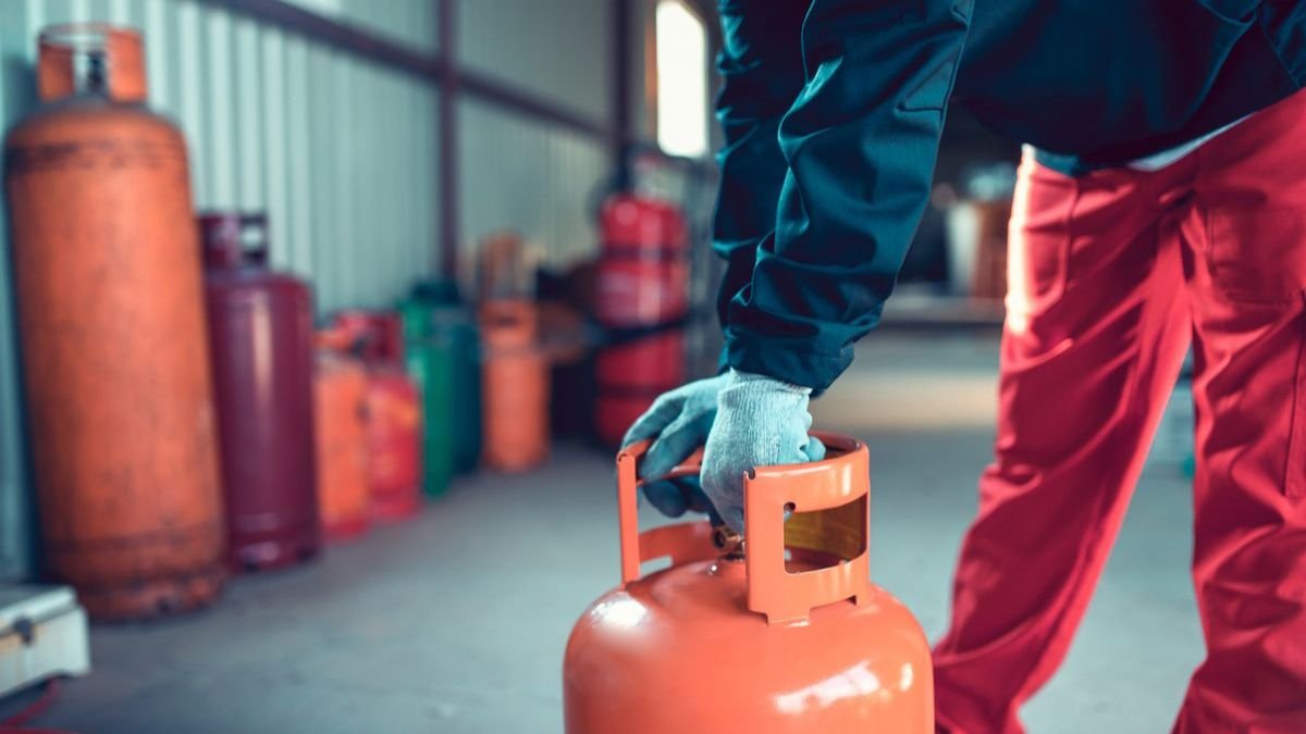 LPG Cylinder Crisis