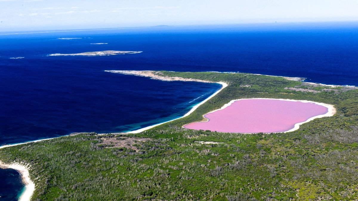 Pink Lake Mystery
