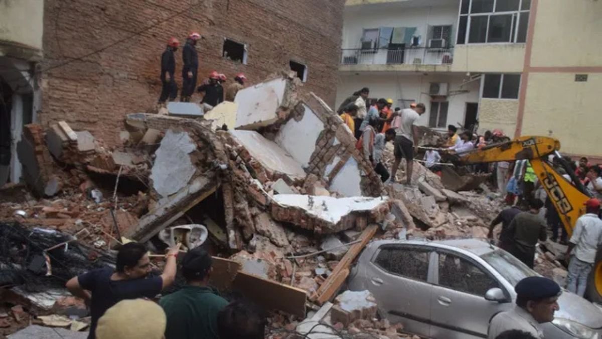 Delhi Building Collapse