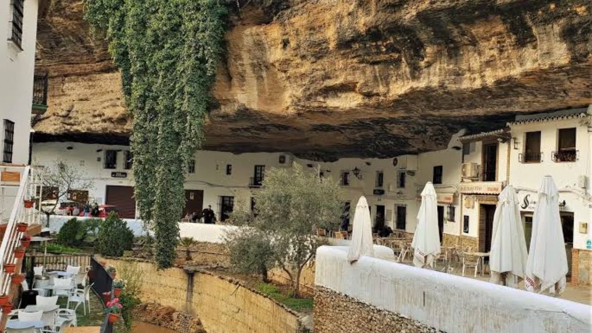 Spain Tourism Setenil de las Bodegas