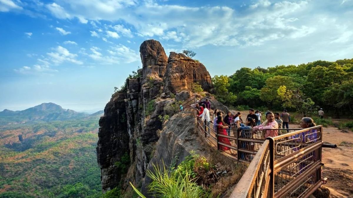 Pachmarhi